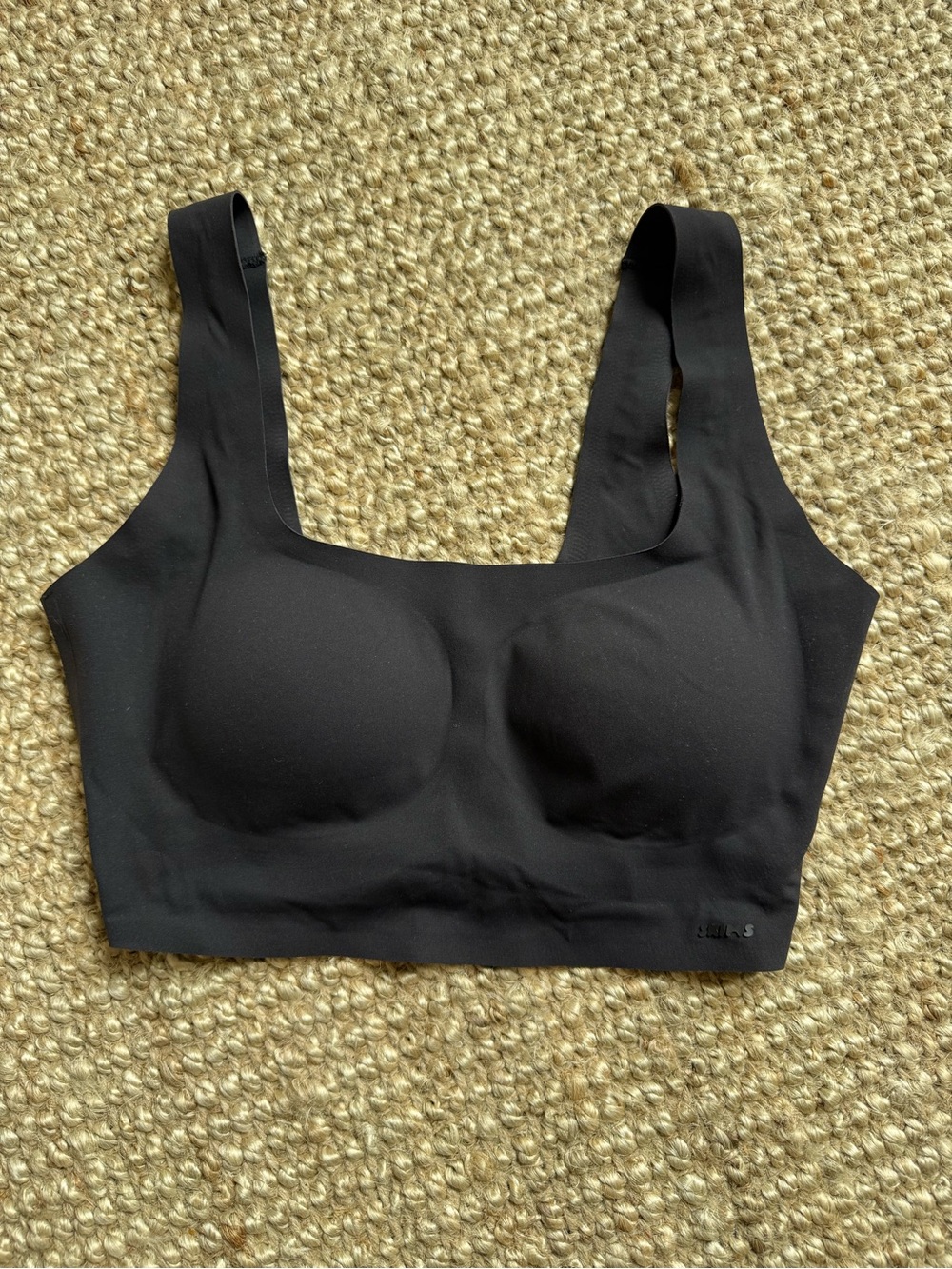 SKIMS NEW Seamless Black Comfort Bralette - Brand Unknown